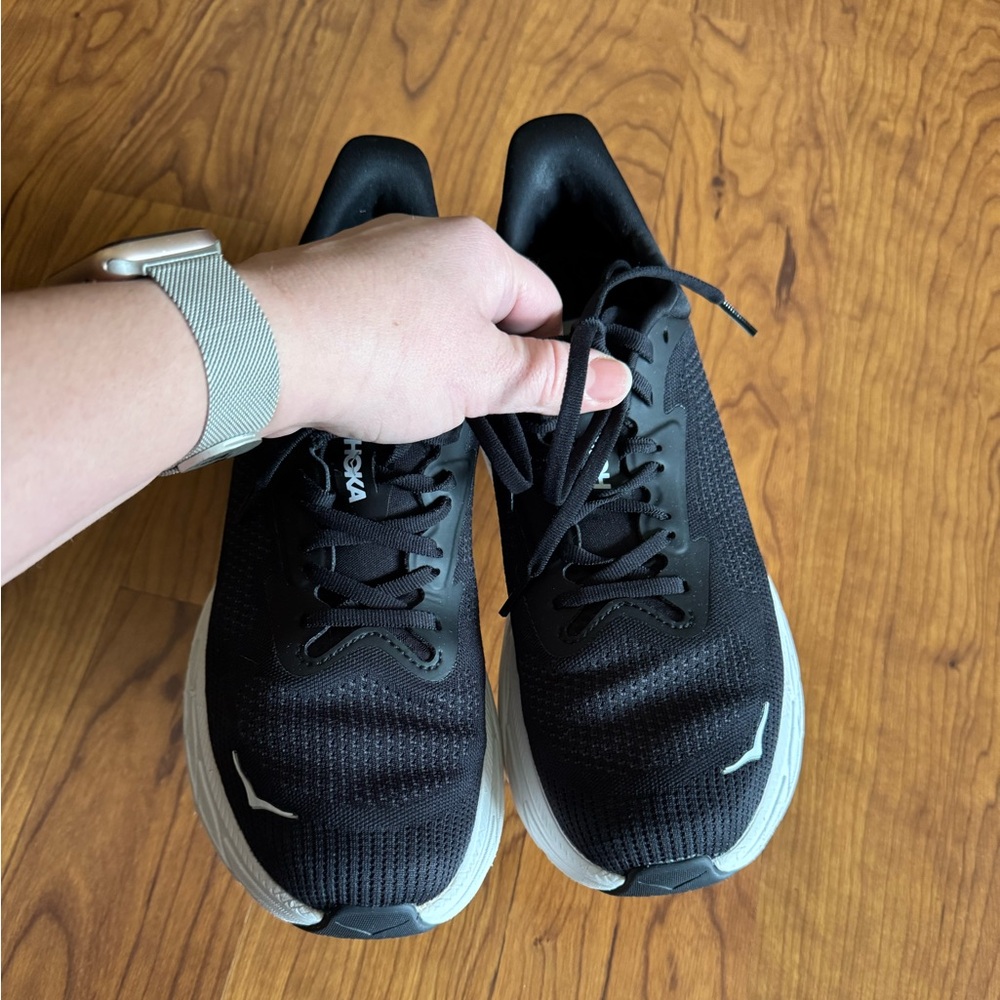 Hoka ARAHI 7 women’s Black Running Shoes size 10b - Picture 4 of 10